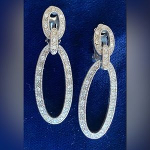 Mid Century Rhinestone Vintage Oblong Clip On Earrings